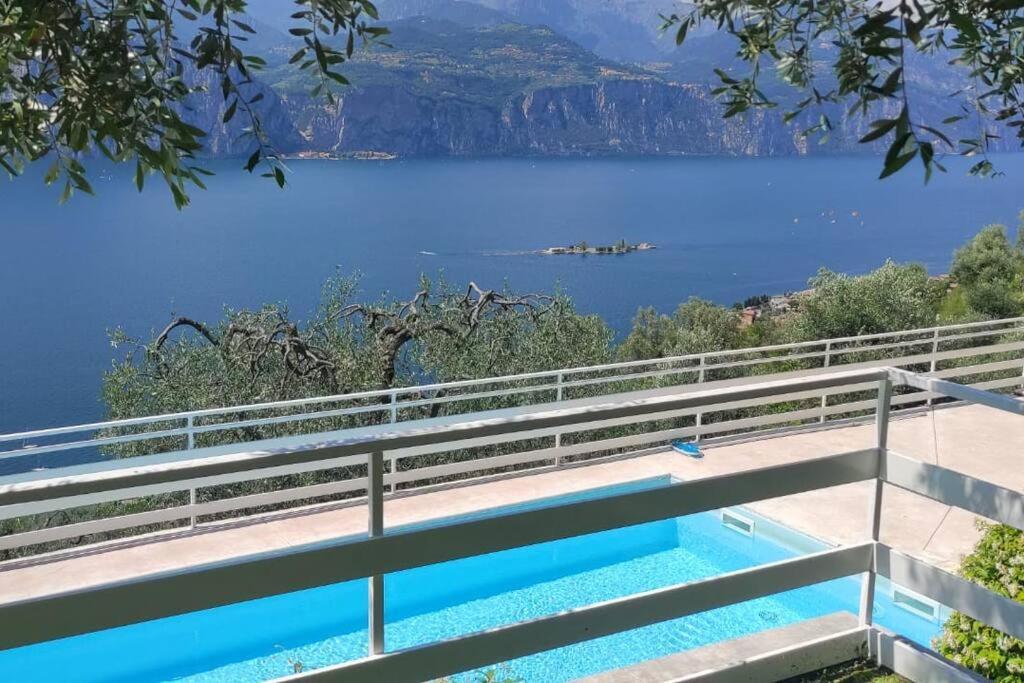 Sheila House Apartment Brenzone sul Garda Bagian luar foto